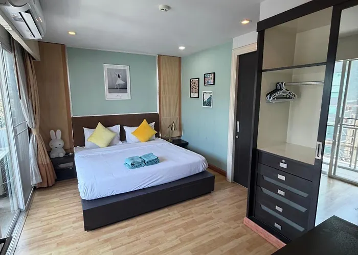 P Thonglor 3*